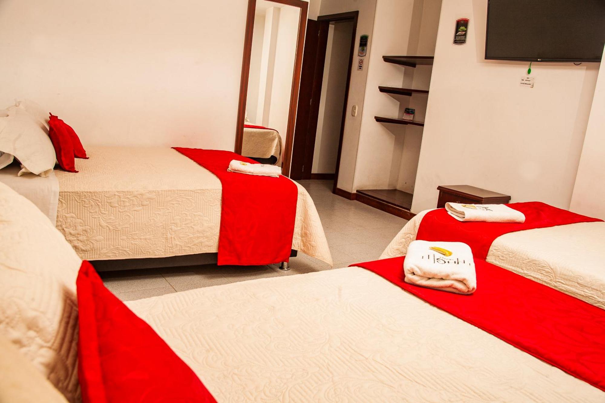 Hyg Hotel Пасто Екстериор снимка